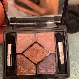 Dior 5 Couleurs-809 Petal Shine